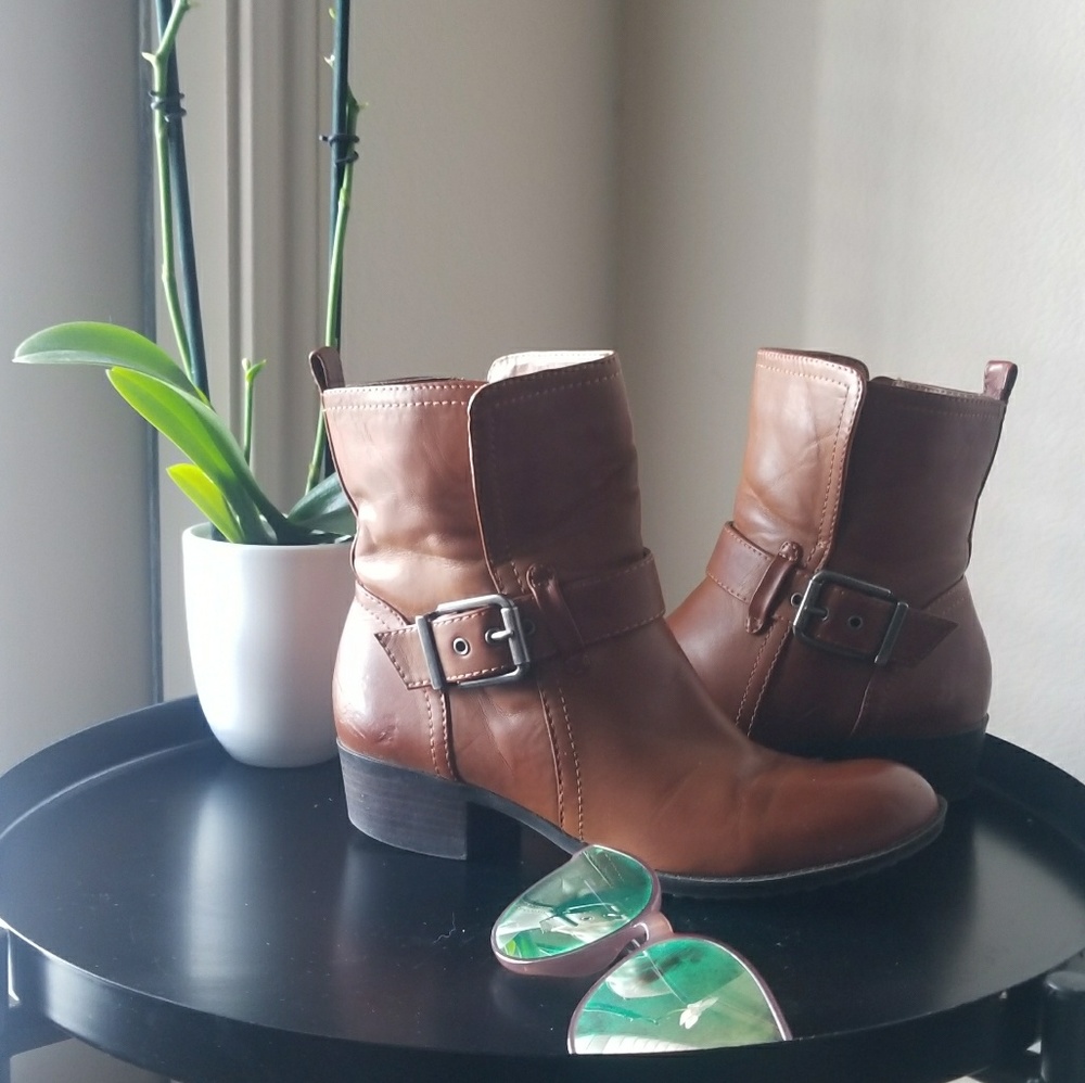 JustFab Robbie Ankle Boots